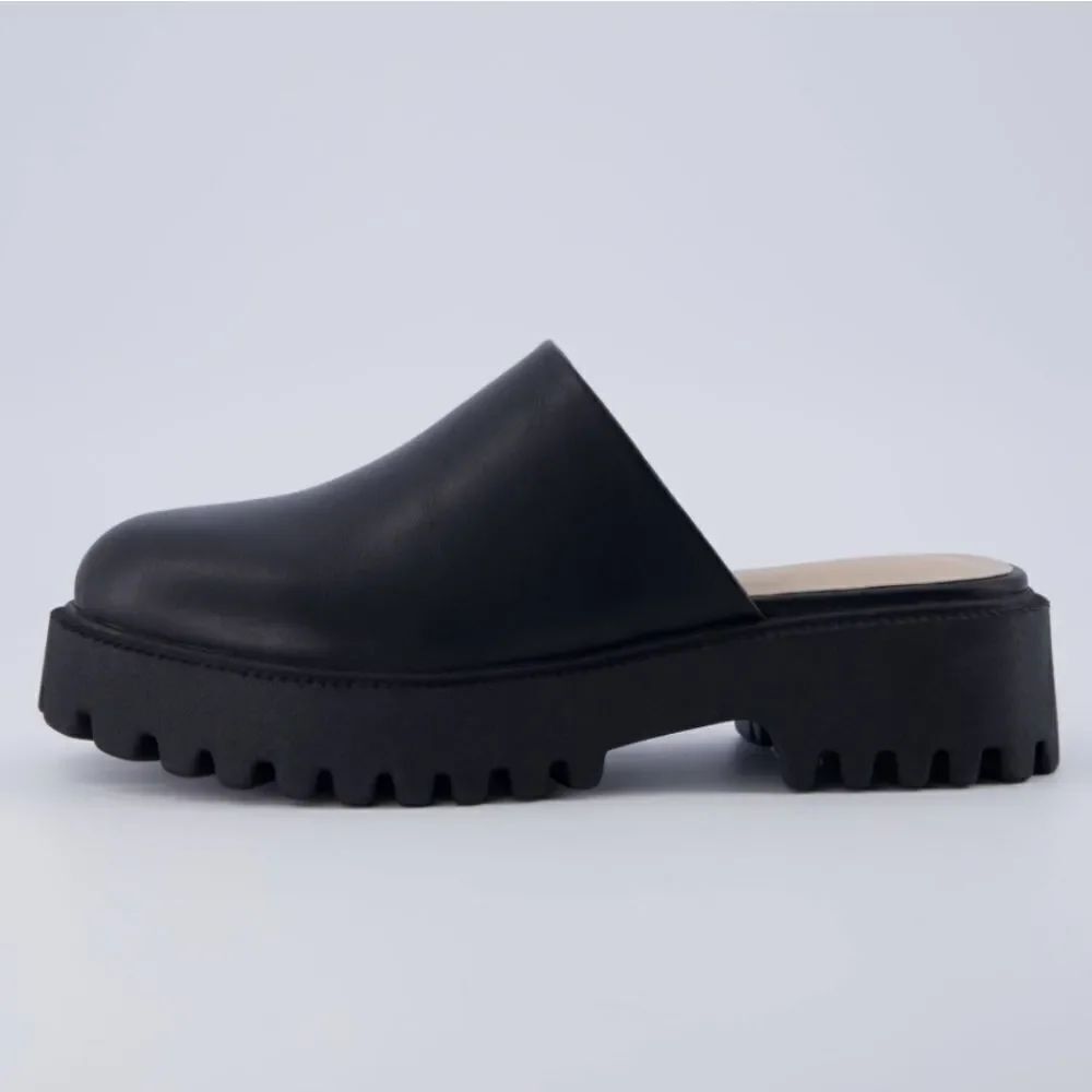 BRAND NEW SINCERELY JULES BOLT SLIP ON LUG MULE G1